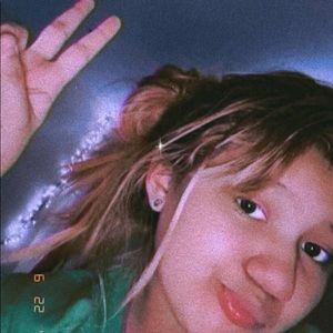 Meet your Posher, Fatima